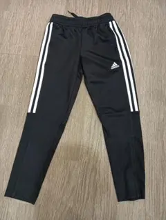 adidas AEROREADY 3本ラインパンツ 黒
