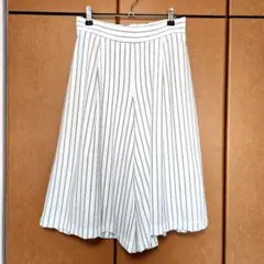 【新品】ホワイト ストライプ キュロットパンツ　Ｌ　ウエストゴム