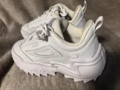 新品未使用　FILA ツイスター24.5cm ホワイト スニーカー　フィラ