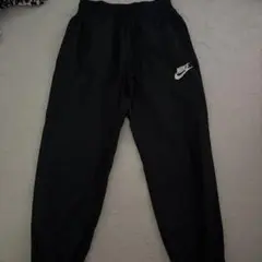 Nike 黒 トラックパンツ