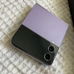 ［値引きしました］ジャンク品 Samsung Galaxy Z Flip 4