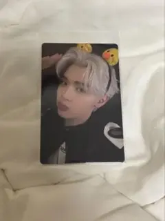 Item thumbnail for item 7cecbf2c-e5b8-40cf-9a2a-3ed73f8aa65f