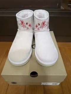 Item thumbnail for item ec0156ff-91de-42b5-8273-753175299aaf