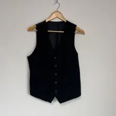 【匿名配送】黒 ノースリーブベスト EUR 46