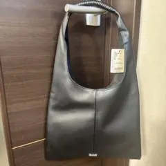 HARE ブラック ショルダーバッグ F