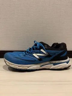 美品　ニューバランス　ランニングシューズM1040S6　28.0cm
