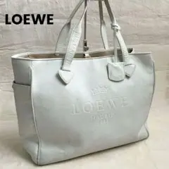 人気✨️LOEWE ヘリテージ トートバッグ　 レザー エンボスロゴ　A4