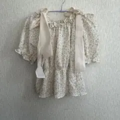 大きいサイズ　シャーリングブラウス　新品