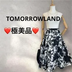 ❤️極美品❤️トゥモローランド フラワー柄フレアスカート　S
