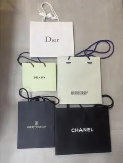 Item thumbnail for item 93023310-3dd0-4ba9-b6aa-b94d9fd2ab73