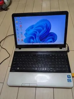NEC LAVIE 15.6インチ ノートPC Windows 11