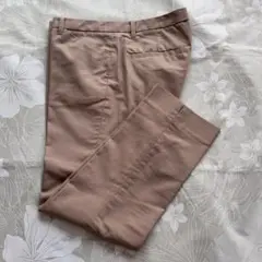 ユニクロアンクルパンツ　ベージュ