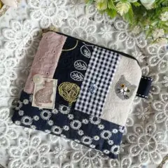 No.50✤刺繍生地パッチワークミニポーチ✤ハンドメイド✤ランダム