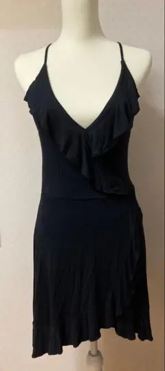 【FOREVER21】 黒×フリルキャミワンピ　 セクシーリゾート　キャミワンピ