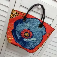 ❂アフリカントートバッグ／アフリカ布　大柄赤花　レッド　ネイビー