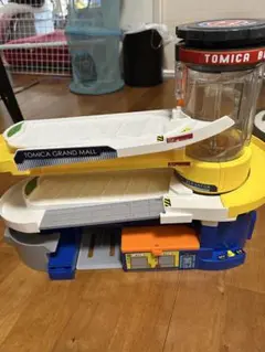 トミカグランドモール エレベーター付き