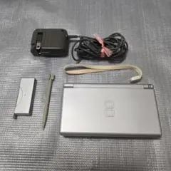 極美品 Nintendo ds lite シルバー