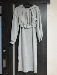 グレー フード付きセットアップ