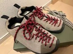 KEEN ジャスパースニーカー
