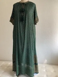 ロングワンピース五分袖