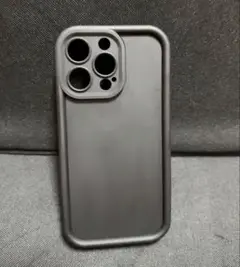 iPhone13pro用ケース カメラレンズ強調 マットブラック