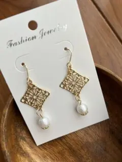 Item thumbnail for item 04afeb39-be61-4980-8d99-9e33c41bab77