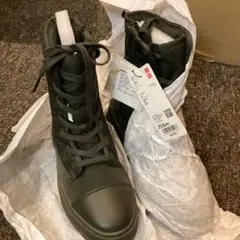 UNIQLO :Cパデットレースアップブーツ 23.0cm オリーブ