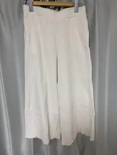 GU パンツ　白