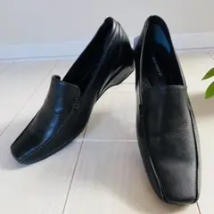 未使用【ゴールデンフット】山羊革レザー パンプス 3E 幅広　24.5cm 黒