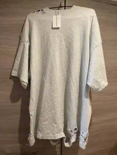 Balenciaga T