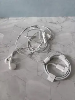 アップル　iphone ライトニングケーブル　イヤホン　2個セット