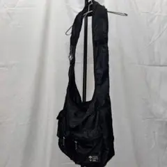 Item thumbnail for item 15664158-b2f9-4e93-8a25-352cd382adc8