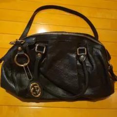 GUCCIショルダーバック