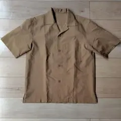 GU 半袖シャツ ブラウン 　XS