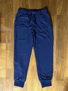 美品◇ユニクロ◇Mサイズ◇125130135◇フリース＆シャカシャカパンツ◇紺色