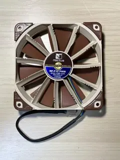 【美品】Noctua 12cm PWMファン NF-F12 25mm厚 PWM