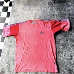 adidas 赤 ショートスリーブ シャツ