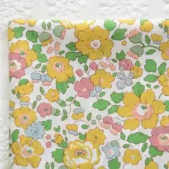 ベッツィ　やまぶき　輸入リバティタナローン　30cm×50cm