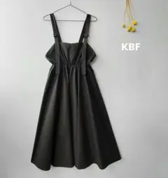 KBFアーバンリサーチ◉バックフリルキャミワンピース　ジャンパースカート