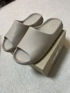 Item thumbnail for item f2a2253c-7f0d-4c7a-943b-14a1f7e301d3