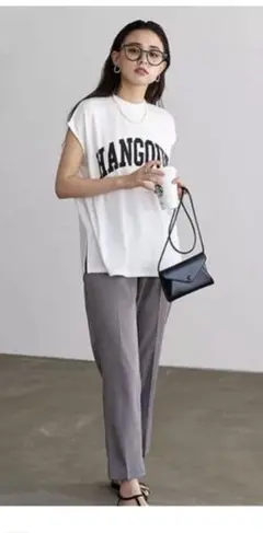 神戸レタス　フレンチスリーブ Tシャツ 白　英字ロゴ