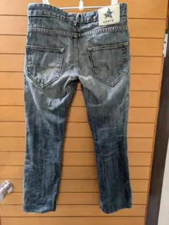 Levi's ジーンズ