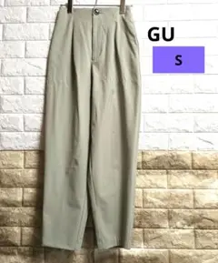 未使用　GU　セージグリーン レディースパンツ