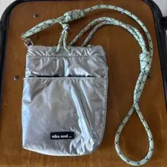 Item thumbnail for item 909c8701-3d86-459b-89c9-9d9888666bb0