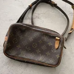 ヴィトンのショルダーバッグ