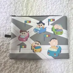 クレヨンしんちゃん ポーチ