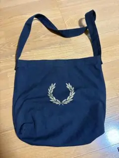 フレッドペリー　バック