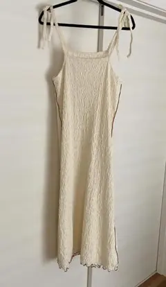 値下げしました！美品！ローリーズファーム　アイボリー キャミワンピース M