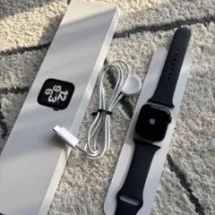 Apple Watch SE 40mm ブラック 充電ケーブル付き
