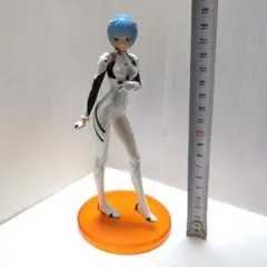 綾波レイ　フィギュア　プラグスーツ　エヴァンゲリオン
